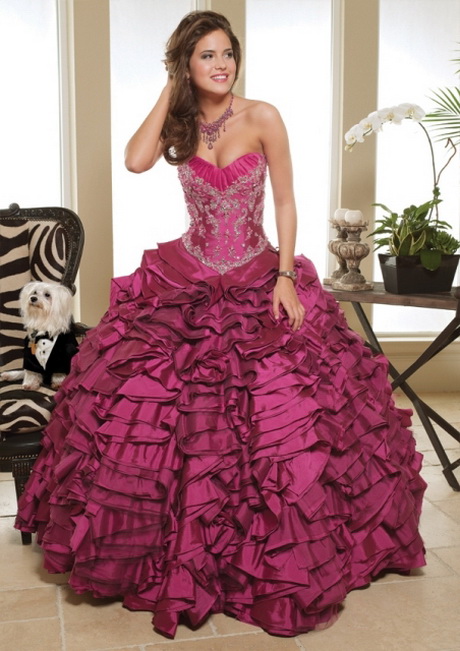 fotos-de-vestidos-de-quince-aos-de-famosas-21-16 Fotografije petnaestogodišnjih haljina slavnih
