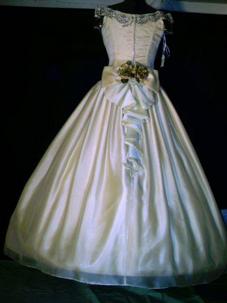 Slike 15-godišnjih haljina dizajna