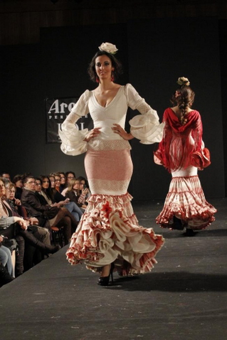 manuela-macias-trajes-de-flamenca-24-2 Manuela Masias kostimi flamenco