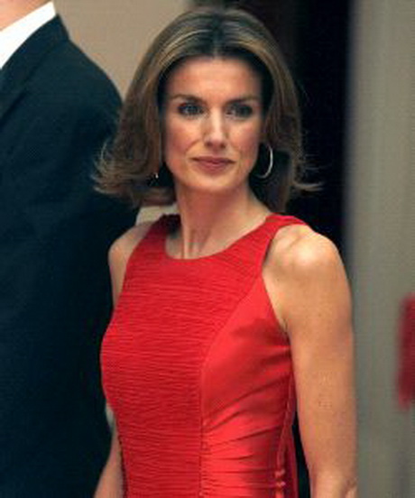 Princeza Letizia crvena haljina