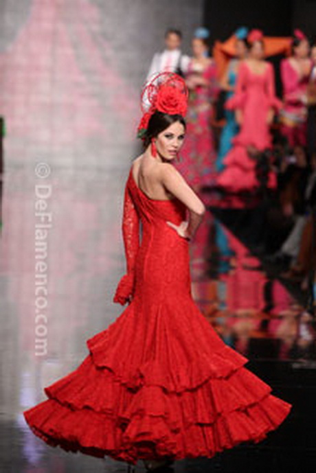 trajes-de-flamenca-carmen-latorre-11-12 Kostimi Flamenco Carmen Latorre
