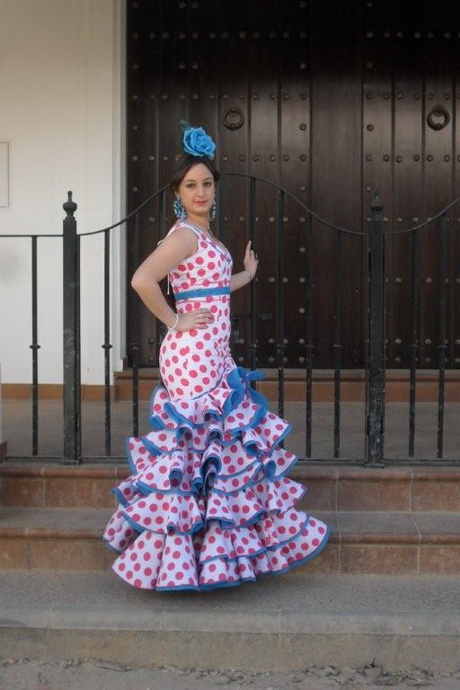 trajes-de-flamenca-rocieros-69-4 Kostimi flamenco prskalice