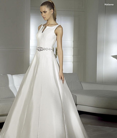 trajes-de-novia-clasicos-15-5 Klasična odijela za vjenčanje