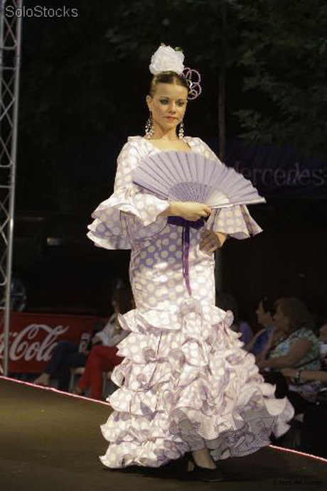 trajes-de-sevillanas-22-14 Seviljski kostimi
