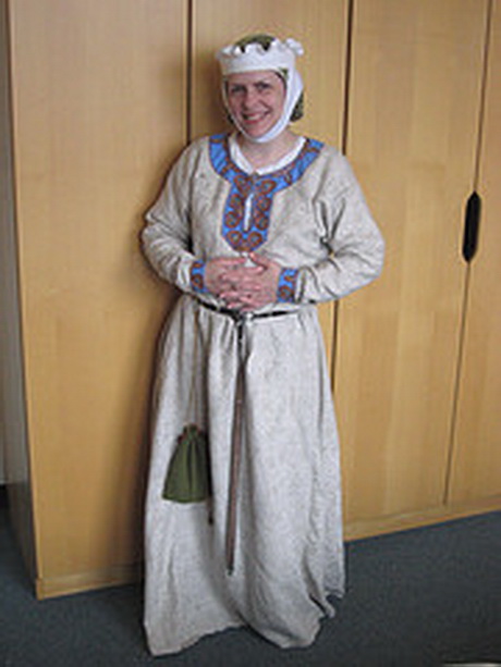 trajes-medievales-21-13 Srednjovjekovni kostimi
