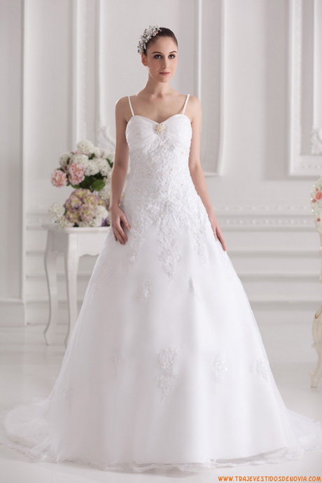 vestido-de-novia-sencillo-pero-elegante-33-9 Jednostavna, ali elegantna vjenčanica