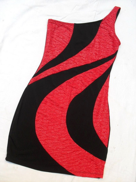 vestido-rojo-con-negro-54-14 Crvena haljina s crnom