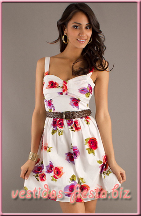 vestidos-con-flores-estampadas-18-17 Haljine s cvjetnim ispisom