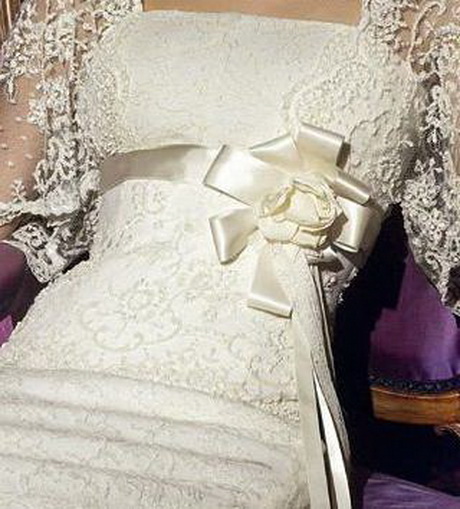 vestidos-de-encaje-bordado-78-18 Vezene haljine od čipke