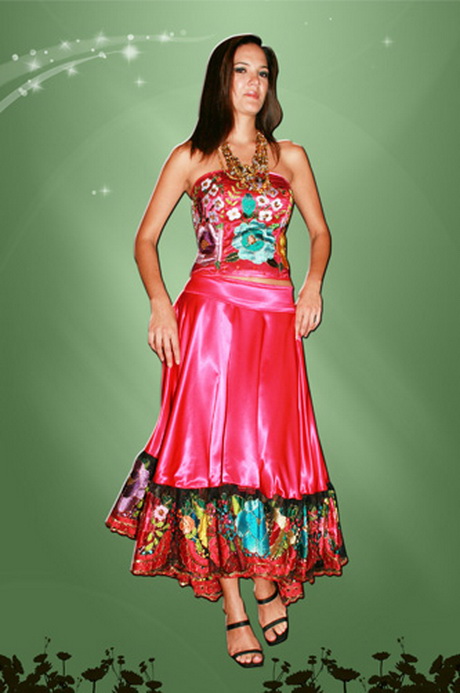 vestidos-elegantes-bordados-95-13 Elegantne haljine s vezom