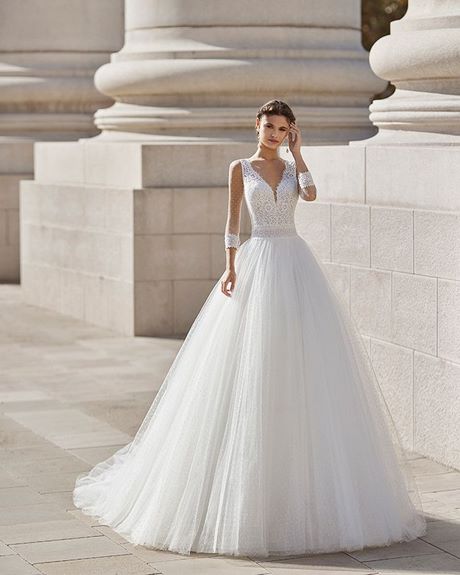 vestidos-de-novia-corte-princesa-2022-23_7 Vjenčanice princeze 2022