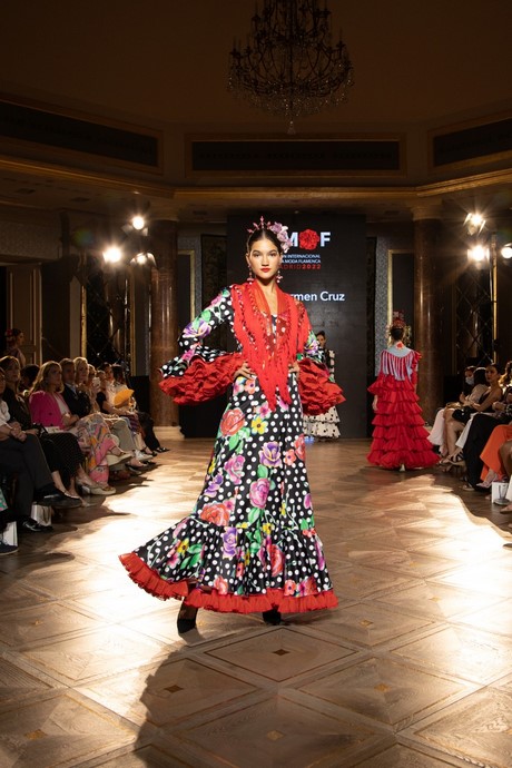 moda-flamenca-2023-tendencias-19_5 Flamanski modni trendovi 2023