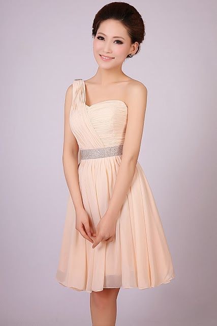 modas-de-vestidos-elegantes-juveniles-83_4 Trendy mlade elegantne haljine
