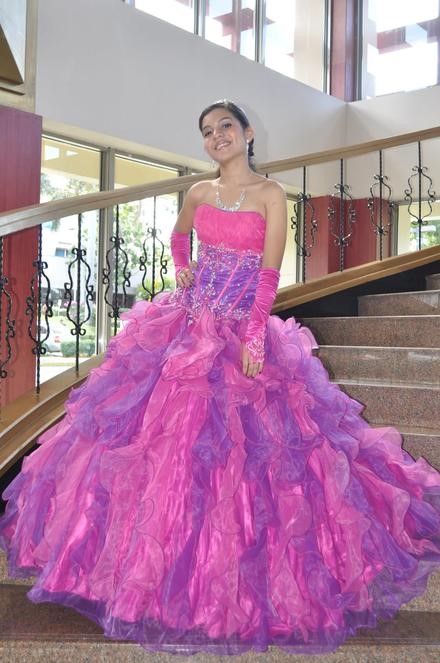 vestidos-de-15-aos-mas-hermosos-del-mundo-27 Najljepše haljine 15 godina na svijetu