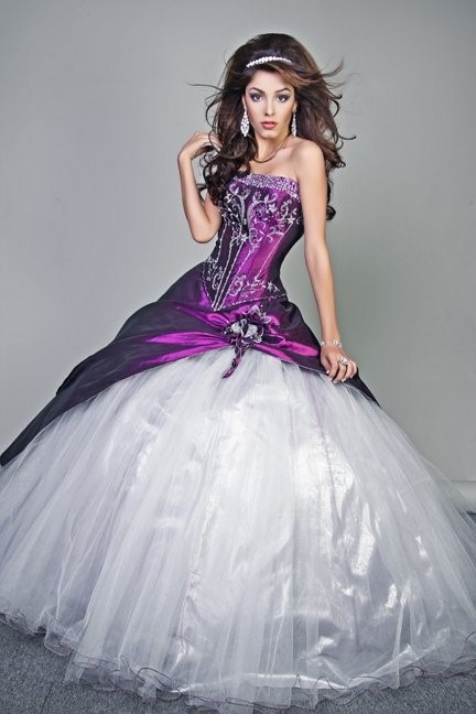 vestidos-de-15-aos-mas-hermosos-del-mundo-27_18 Najljepše haljine 15 godina na svijetu
