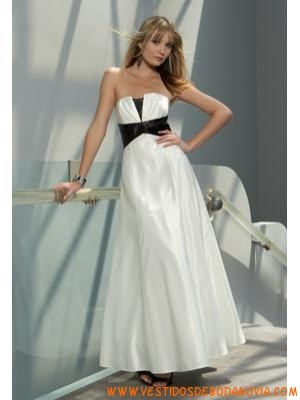 vestidos-de-noche-blanco-con-negro-98_9 Bijele večernje haljine s crnom