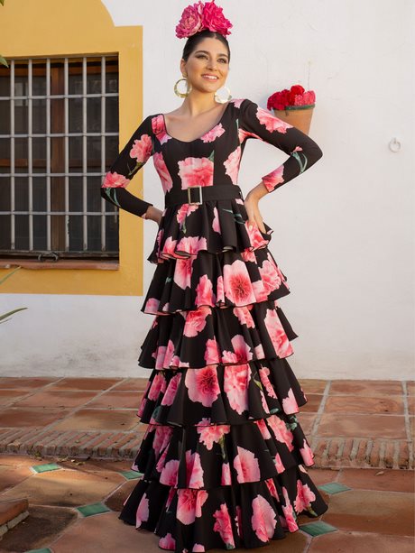 colores-de-moda-en-trajes-de-flamenca-2023-72_2 Modne boje u flamenco odijelima 2023