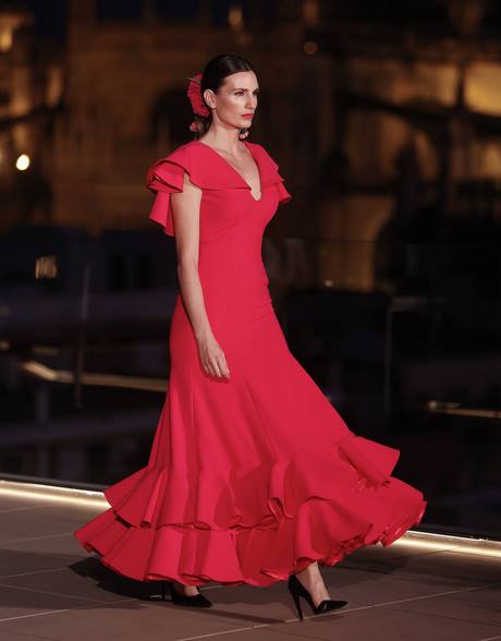lina-trajes-de-flamenca-2023-37_8 Lina flamenco odijela 2023