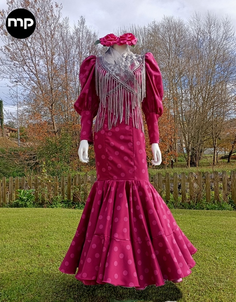 tendencias-trajes-flamenca-2023-85_4 Modna odijela flamenka 2023