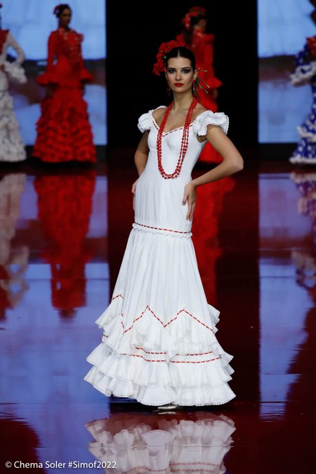 trajes-de-flamenca-2023-pilar-vera-32_2 2023. flamenco kostimi Pilar vera