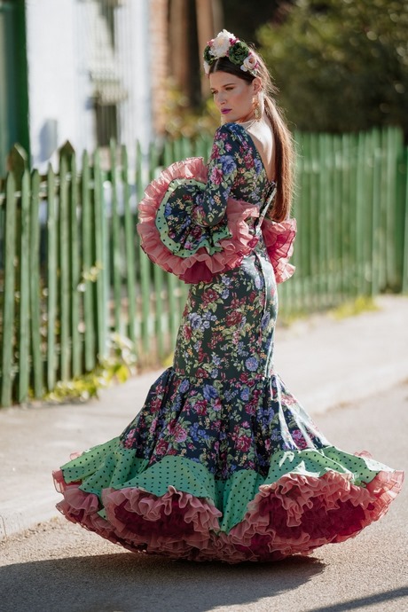 trajes-flamenco-2023-95_17 Flamenco kostimi 2023