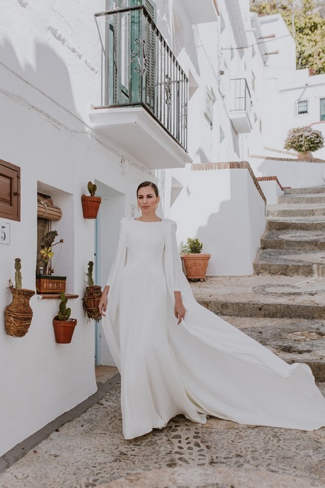 ver-imagenes-de-vestidos-de-novia-2023-46_17 Pogledajte slike vjenčanica 2023