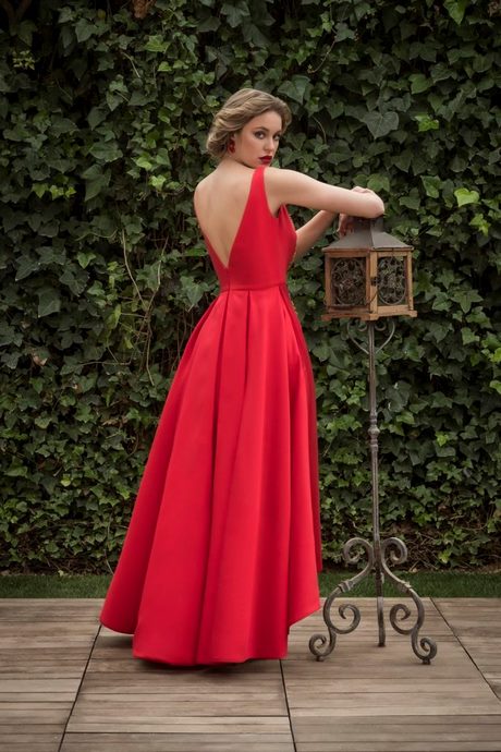 vestidos-de-coctel-rojos-2023-07_9 Crvene koktel haljine 2023