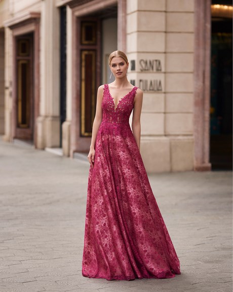 vestidos-de-encaje-largos-2023-06_9 Duge haljine od čipke 2023