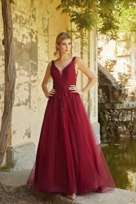 vestidos-de-fiesta-2023-rojos-54_7 Crvene maturalne haljine 2023
