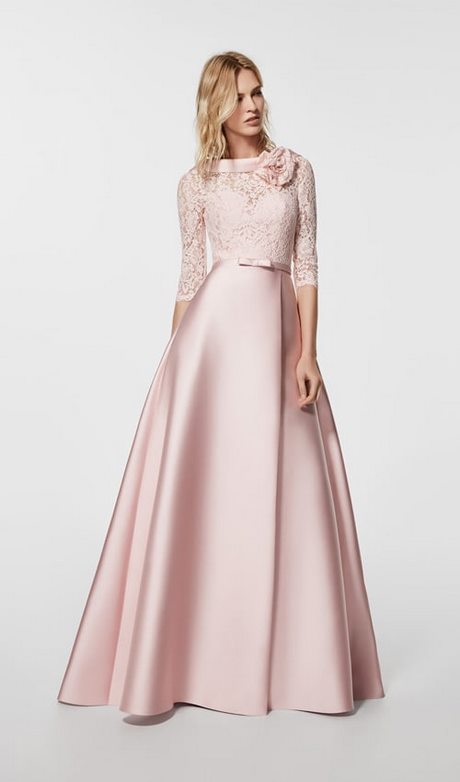 vestidos-de-madrina-de-rosa-clara-2023-79_10 Svijetloružičaste haljine kume 2023