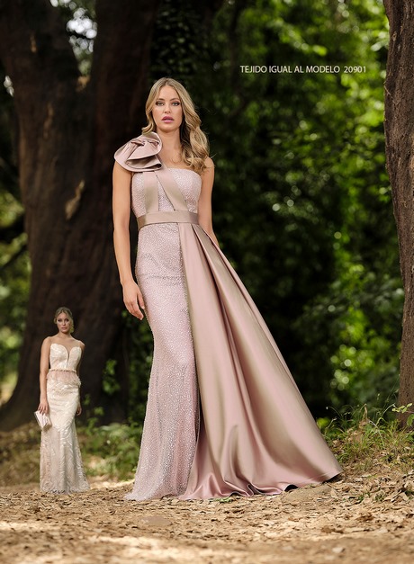 vestidos-para-fiesta-elegantes-2023-70_9 Elegantne maturalne haljine 2023