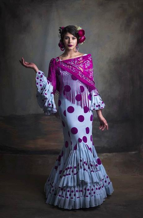 coleccion-de-trajes-de-flamenca-2022-67_14 Kolekcija kostima flamenka 2022