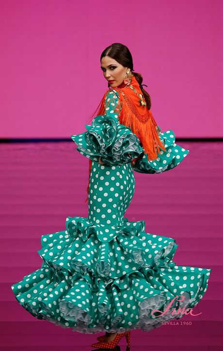 coleccion-de-trajes-de-flamenca-2022-67_6 Kolekcija kostima flamenka 2022