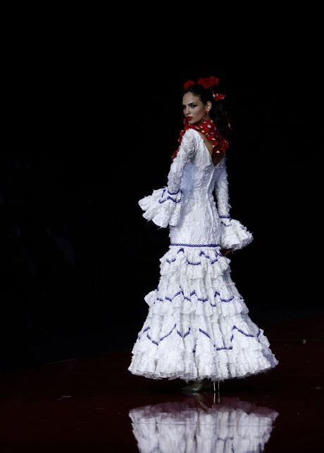 trajes-de-flamenca-pilar-vera-2022-31_16 Flamenco kostimi Pilar vera 2022