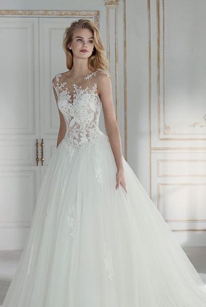 vestidos-de-novia-2022-sencillos-y-elegantes-60_18 Jednostavne i elegantne vjenčanice 2022