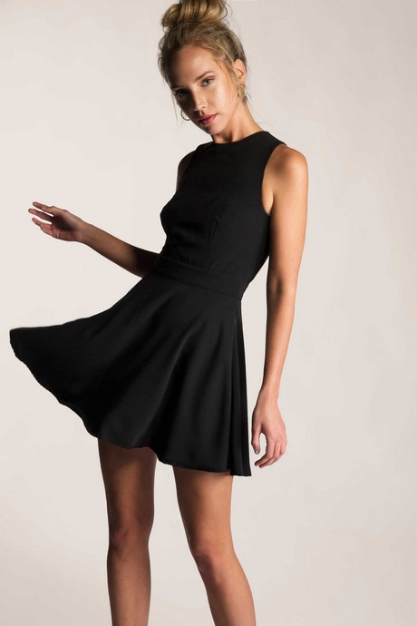 vestido-negro-manga-corta-24_14 Crna haljina kratkih rukava