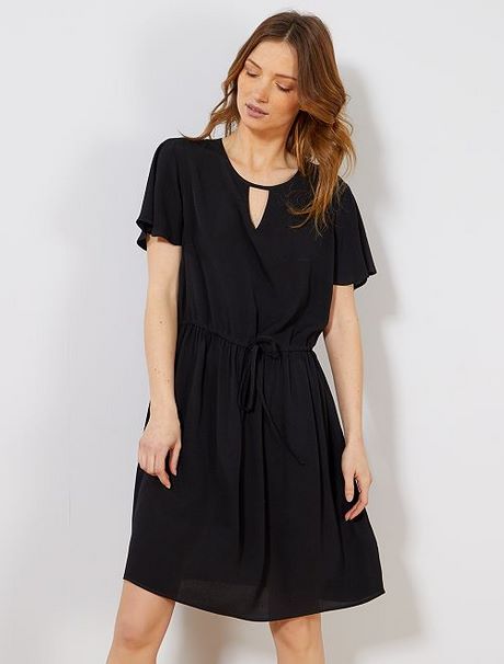 vestido-escotado-negro-15_5 Crna haljina s niskim izrezom