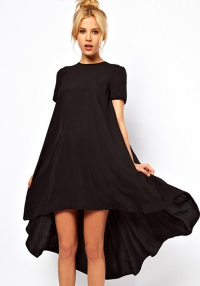 Besplatna kratka crna haljina