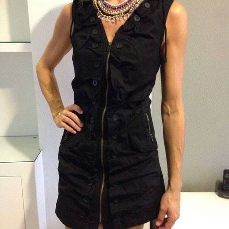 vestido-negro-cremallera-20_7 Crna haljina s patentnim zatvaračem