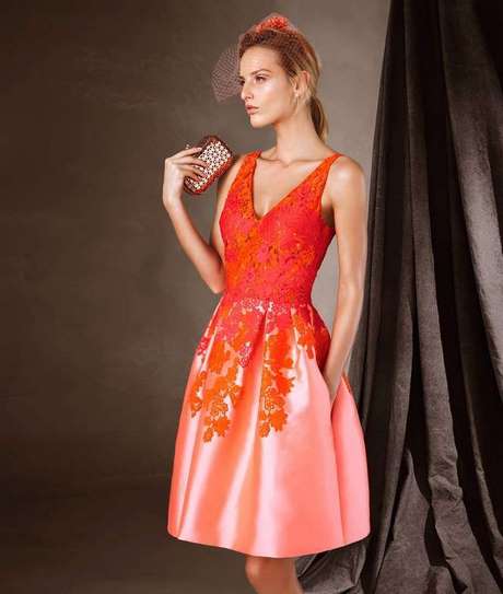 vestidos-de-fiesta-combinados-con-encaje-58_5 Večernje haljine u kombinaciji s čipkom