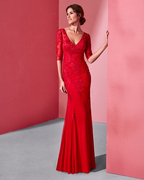 vestidos-rojos-largos-con-encaje-46_16 Duge crvene haljine s čipkom