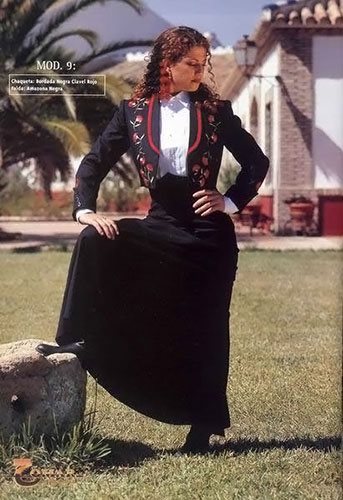 traje-andaluz-mujer-26_15 Andaluzijski ženski kostim