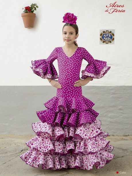 trajes-de-flamenca-2022-ninas-34_18 Kostimi flamenka za djevojčice 2022