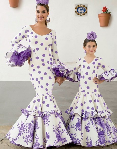 trajes-de-flamenca-2022-ninas-34_3 Kostimi flamenka za djevojčice 2022