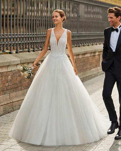 vestido-de-novia-corte-princesa-2022-64_18 Vjenčanica princeze 2022
