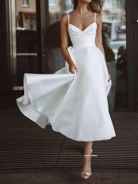 Bijele haljine ljeto 2022