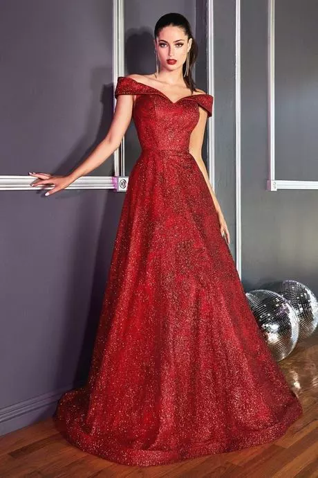 modelos-de-vestidos-para-damas-2023-62_7-18 Modeli haljina za dame 2023