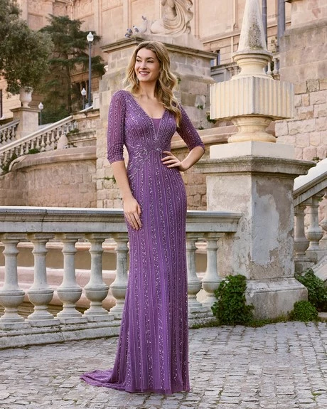 ver-vestidos-de-fiesta-largos-2023-65_8-16 Pogledajte Duge balske haljine 2023
