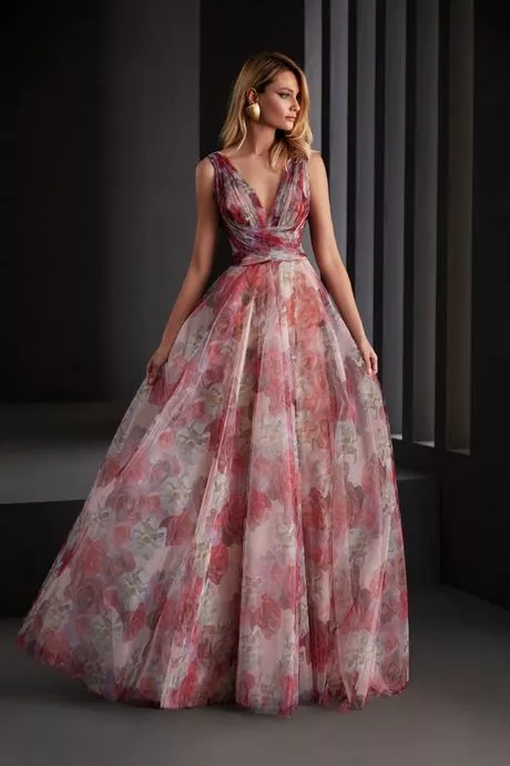 vestidos-de-fiesta-otono-2023-32_5-15 Maturalne haljine jesen 2023