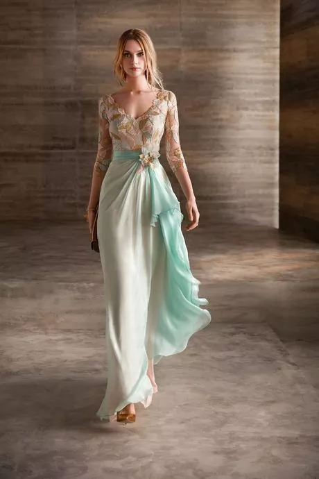 vestidos-de-fiesta-para-bodas-2023-31_8-17 Balske haljine za vjenčanje 2023